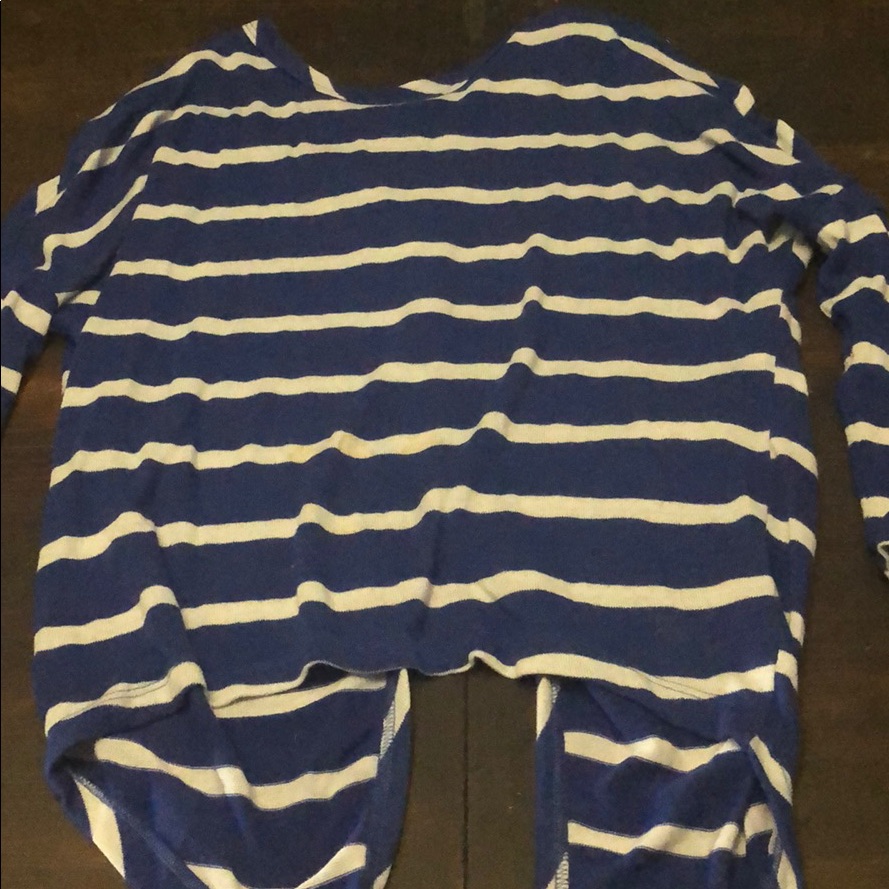 Cute Button Back Top
